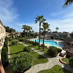 T2 Vue Mer, Piscine Bravone Apartment