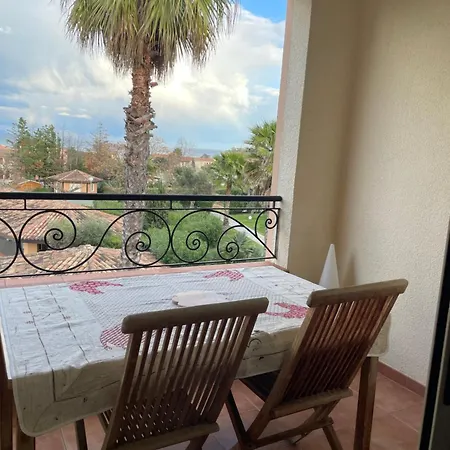 T2 Vue Mer, Piscine Bravone Apartment *