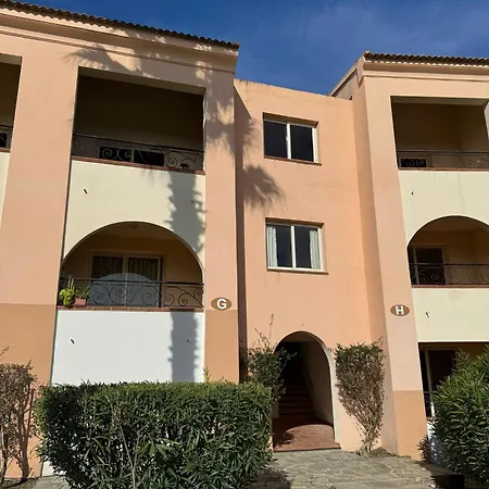T2 Vue Mer, Piscine Bravone Apartment Linguizzetta